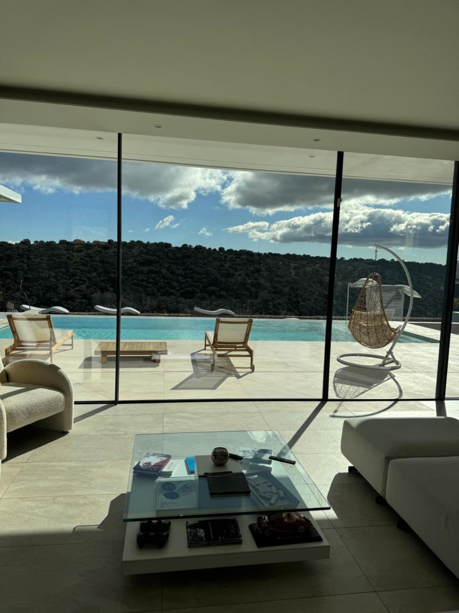 Exclusiva Con Piscina Infinity Y Jacuzzi! Holiday home