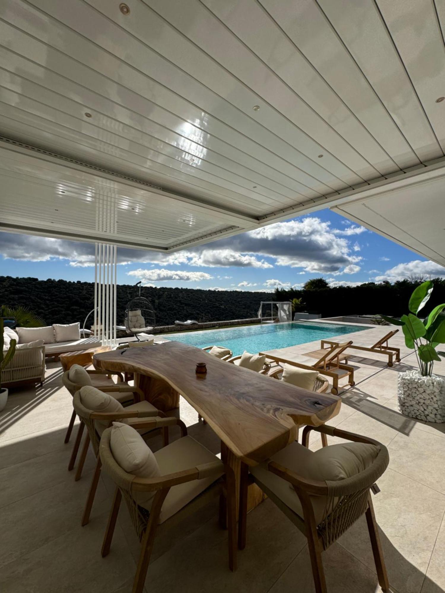 Exclusiva Con Piscina Infinity Y Jacuzzi! Holiday home *